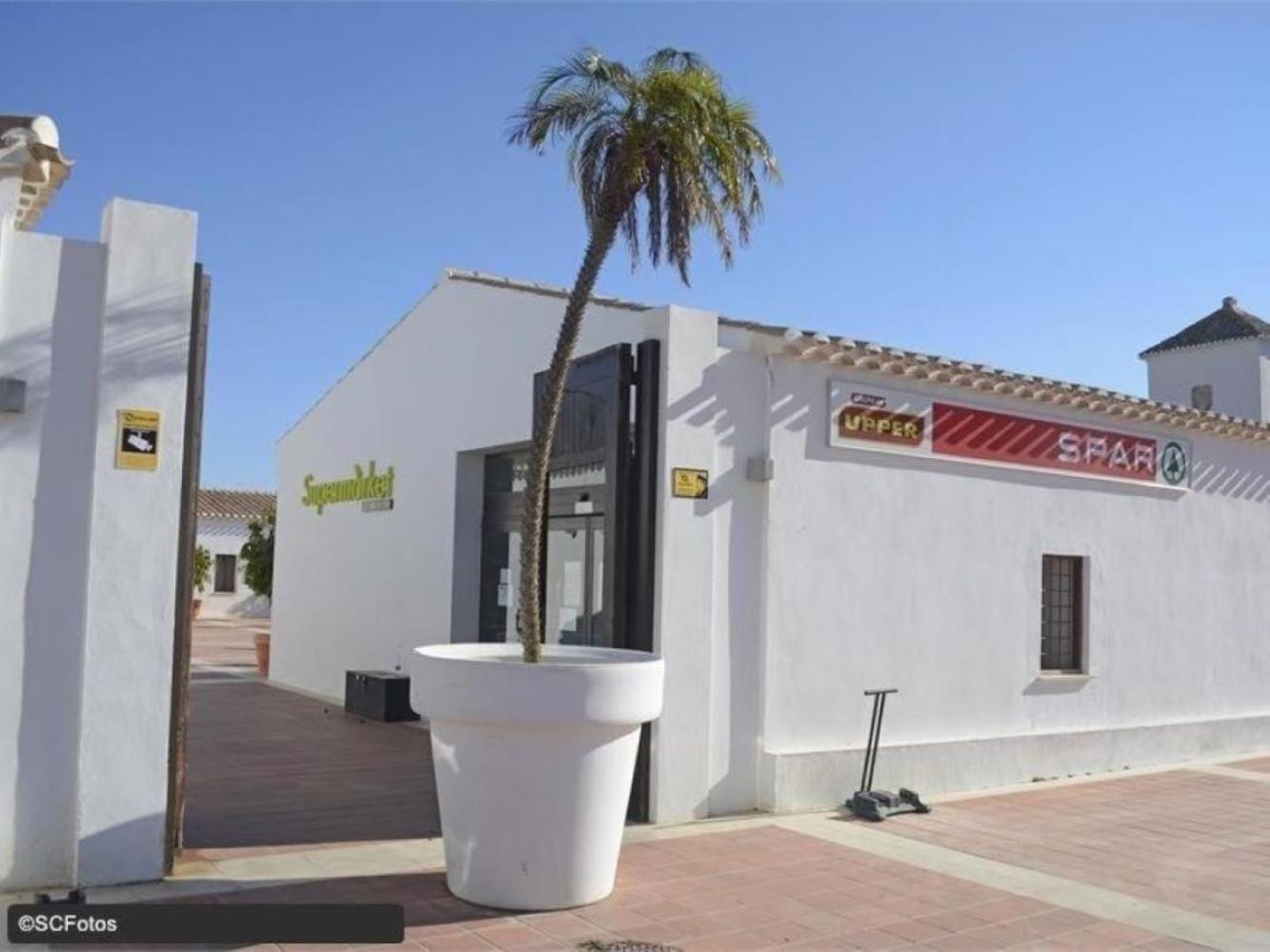 Casa Atlantico Resort Apartment - 1 Double Bed, 2 Single Beds, 1 Sofa Bed, Spacious, Ideal For Families Sucina Eksteriør billede